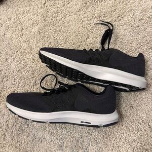 Nike run swift athletic shoes. Black. Never worn.